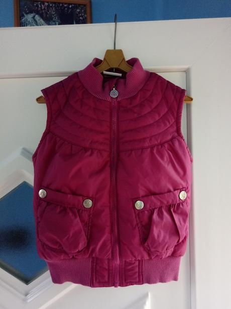Pekna vesta 92/98, 92
