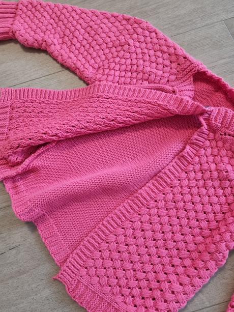 Nový, ružový svetrík, 74