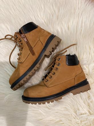 Chlapcenske prechodne topanky, zara,30