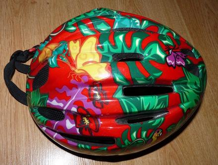 Kvetinkova prilba, s