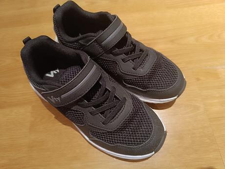 Tenisky čierne vty, 35