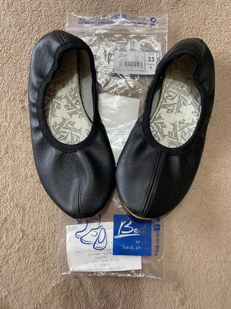 Tanečne cvičky nove, 33
