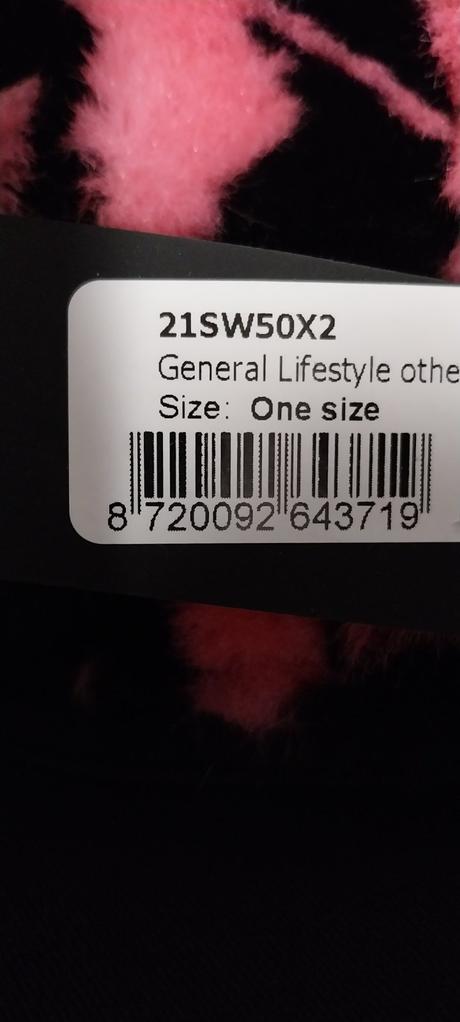 Klobuk karl lagerfeld, 