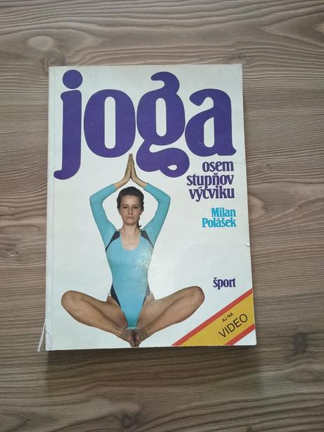 Joga osem stupňov výcviku, 