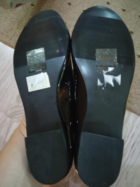 Lakované baleríny, 36