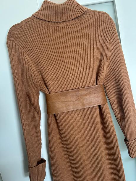 Rolákové zimné šaty, l