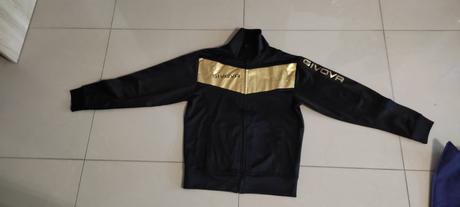 Teplakova súprava givova, s