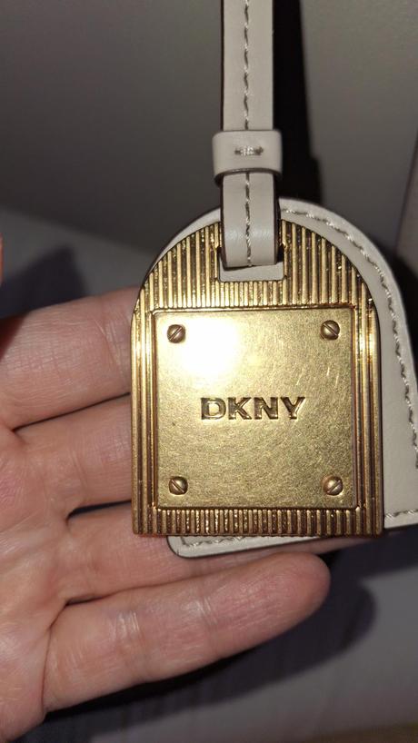 Béžová kožená kabelka dkny, dkny