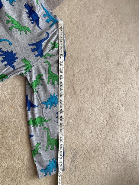 Tričko dinosaury, c&a,122