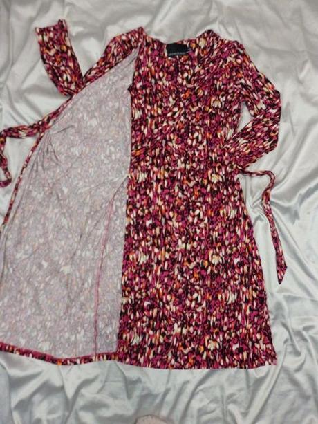 Kvalitné úpletové šaty, xs