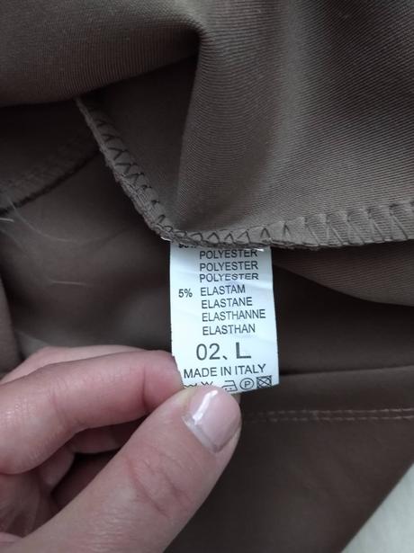 "koktejlové" šaty  s vreckami  made in italy, l