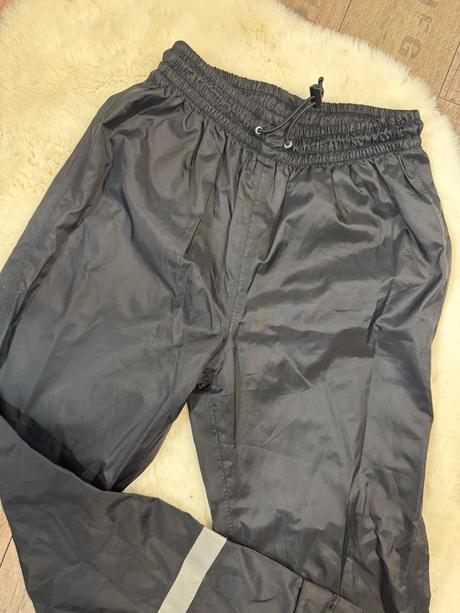 Nohavice do dažďa, mckinley,140