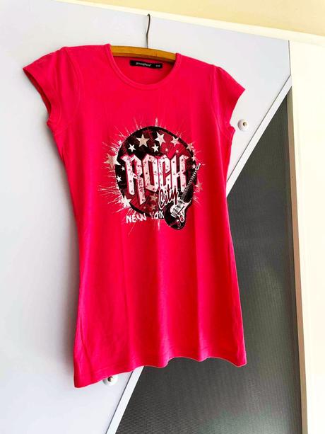 Rockové tričko, 36