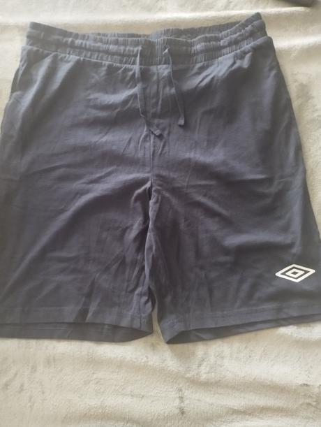 Teplákové kraťasy-umbro s visačkou, umbro,l