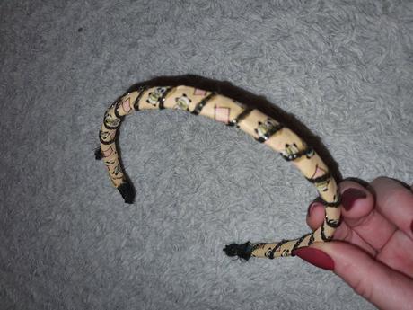 Čelenky rôzne všetky po 0.5 centov za 1ks, 