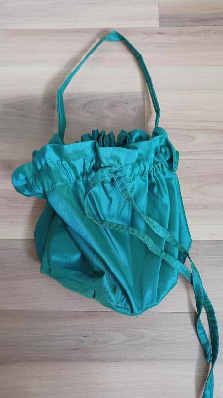Elegantný sukňový oblek, xs