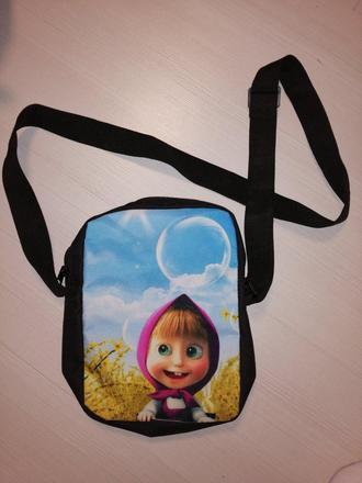 Kabelka máša a medveď,