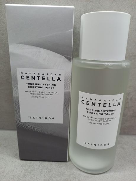 Skin1004 madagascar centella brightening toner,