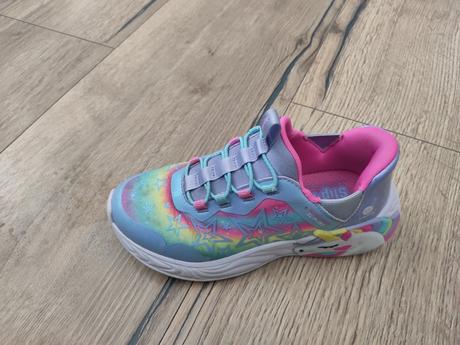 Skechers, skechers,32