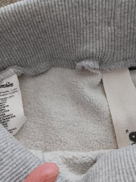 Dievčenské šedé tepláky, 134