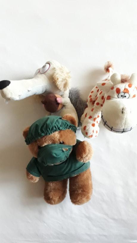 Plysak macko doktor, 