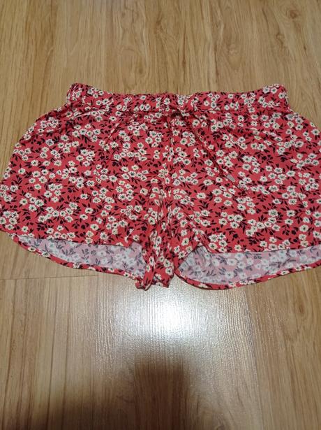 Letne sortky, sinsay,s