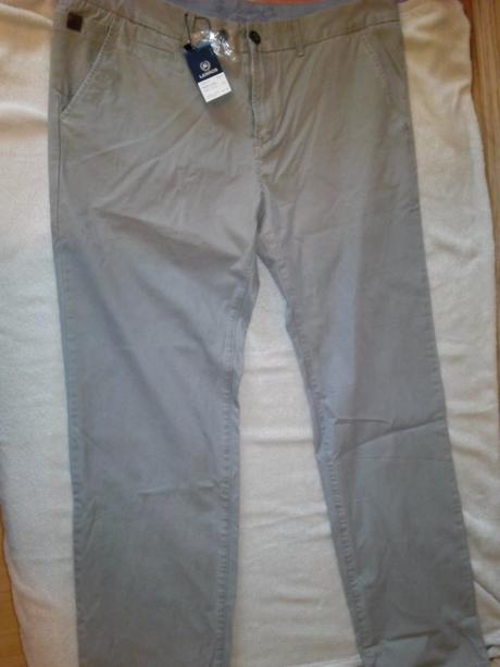 Nohavice lerros velk. 40/36 nove, 40