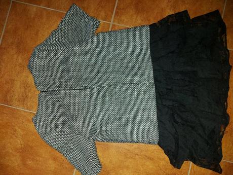 Dievčenské šaty, 128