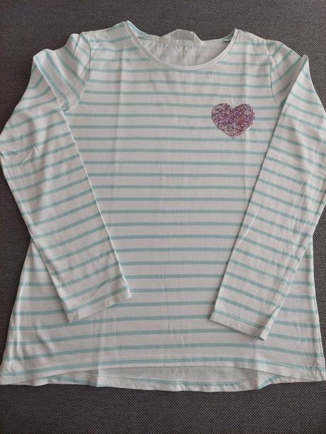 Tričko so srdiečkom premienacie, h&m,134