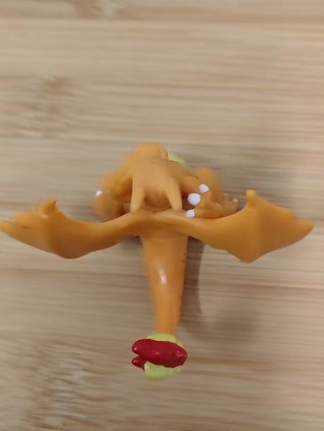 Pokémon figúrka charizard, 6,5 cm, 