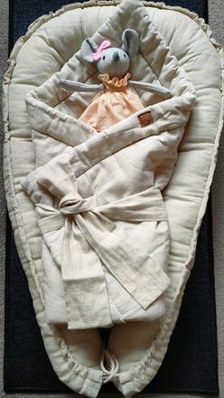 Ľanová zavinovačka a hniezdo, 