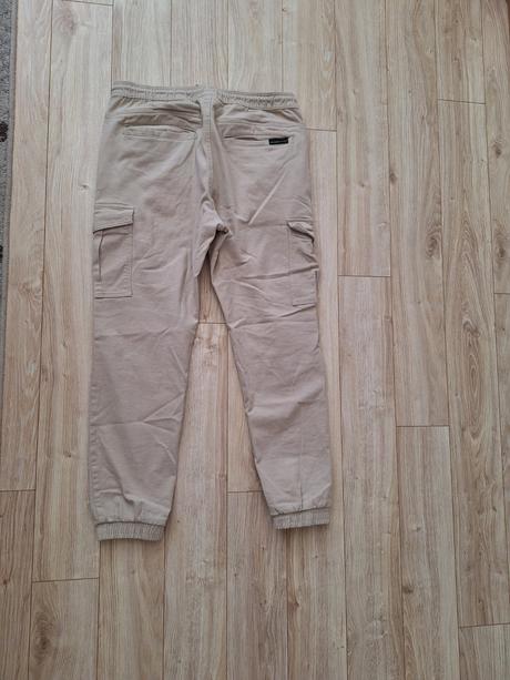 Pohodlne nohavice, sinsay,36