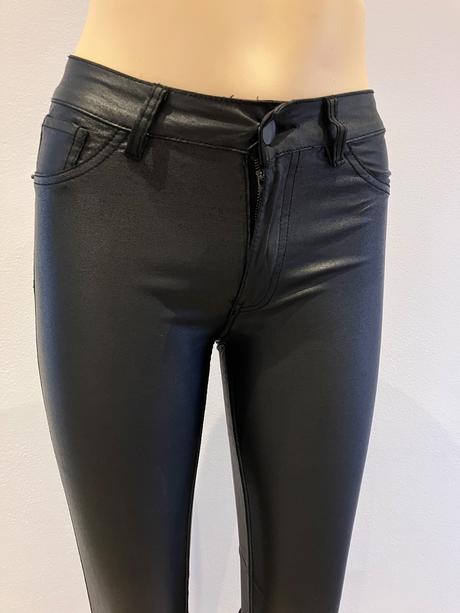 Dámske koženkové nohavice čierne (s), s