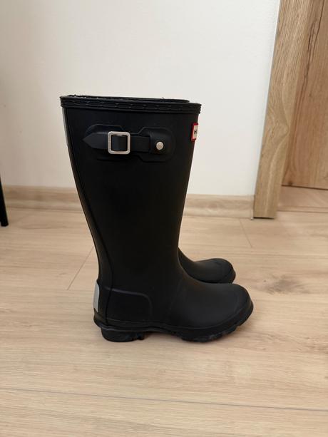 Gumaky hunter, hunter,33