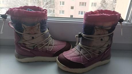 Čižmy, snehule s liskou, lupilu,28