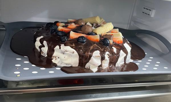 Mám podávať nevydarenú tortu na oslave?