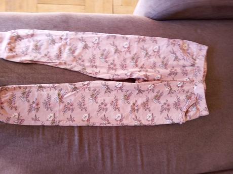 Nohavice a súprava na cvičenie pre dievcata, sinsay,134