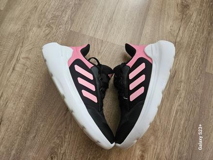 Tenisky, adidas,36