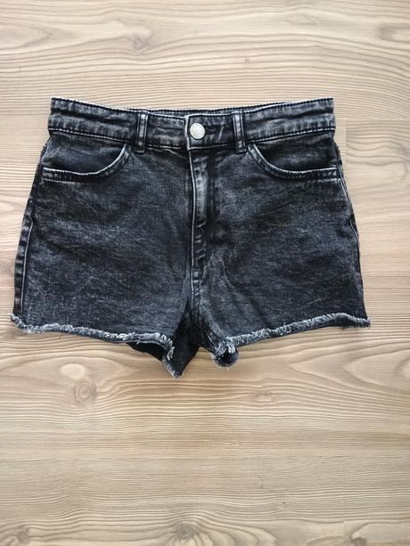 Šortky hm 152, h&m,152