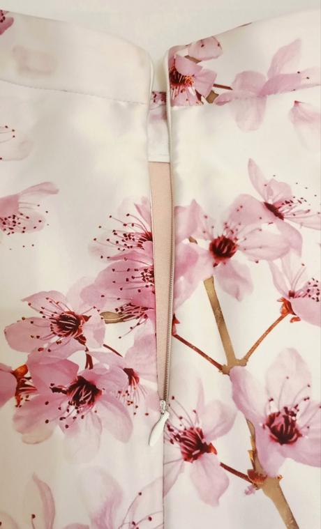 Sukňa s kvetmi sakura, mohito,34