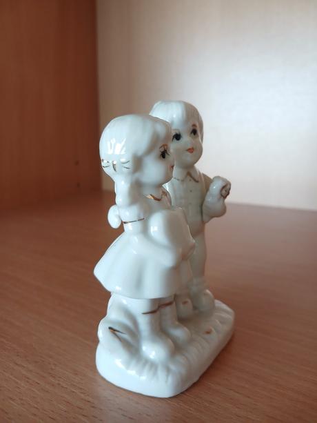 Keramická soška párik 10x7 cm,