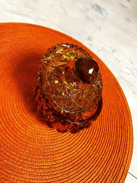 Starožitná masívna bonboniéra, 