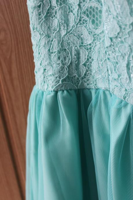 Spoločenské šaty, 40