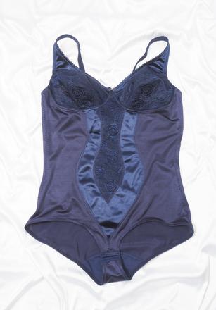 Luxusné formujúce body viania dessous, 90c