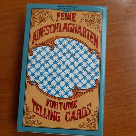 Veštecké karty le jeu du destin antique, 