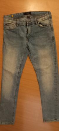 Chlapčenské rifle v 168, 170