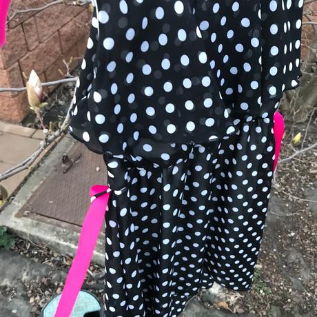 Bodkované šatôčky, 122