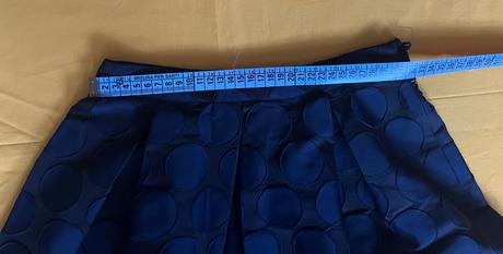 Bodkovaná sukňa hallhuber, xs