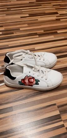 Biele botasky, graceland,35