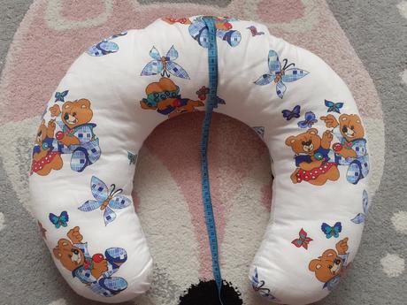 Vankúšik na dojčenie emi,